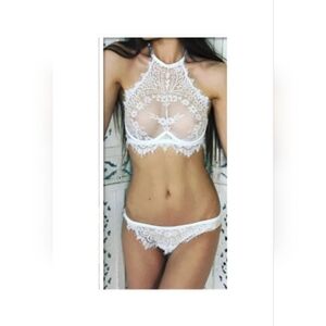 NEW, sexy lingerie set